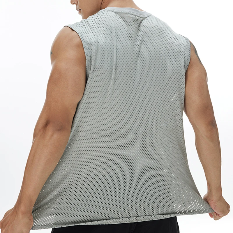 سترة رياضية كاجوال فضفاضة للرج - مراجعة Sleeveless Undershirt وسعره